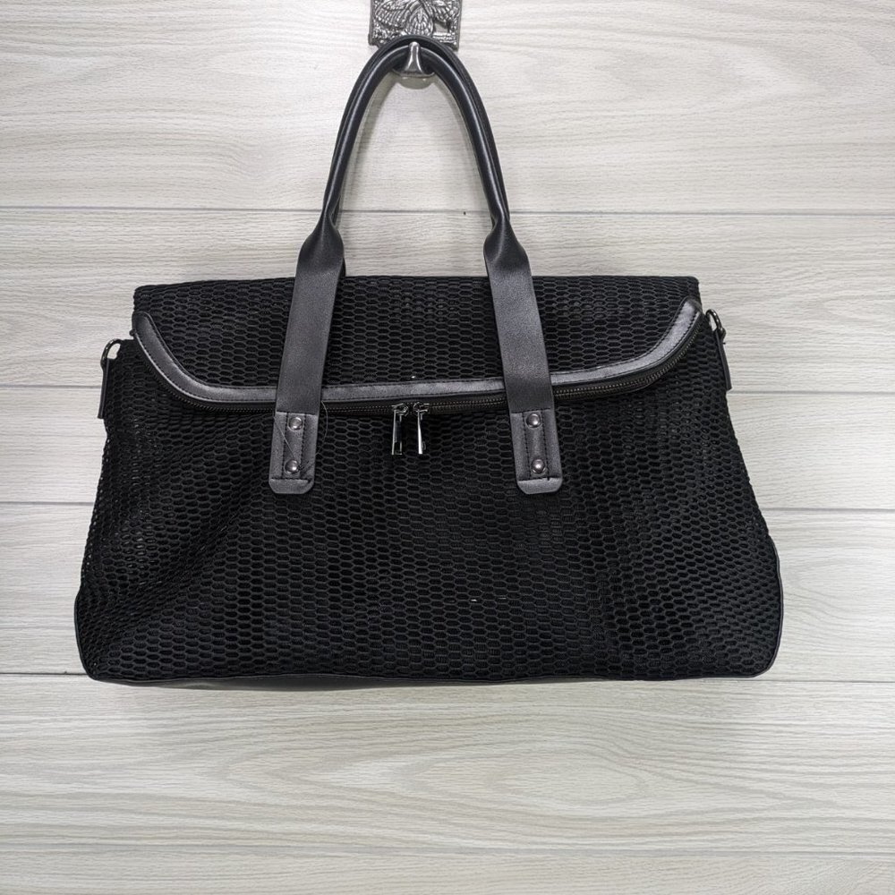 Fabletics Mesh The Grip Tote gym bag - Picture 2 of 12